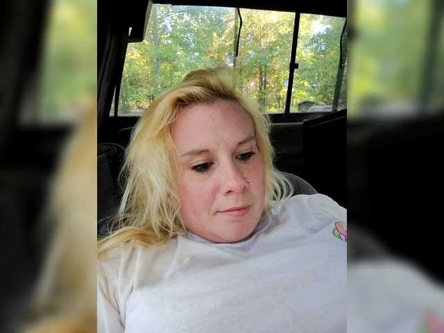 TheGirlfromtheinternet