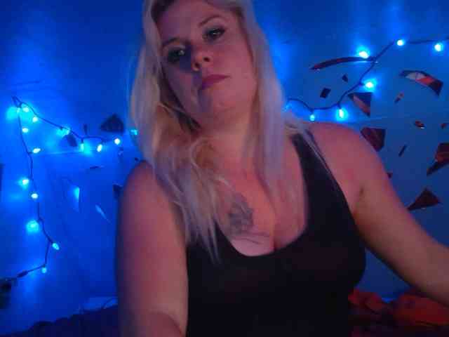 TheGirlfromtheinternet webcam