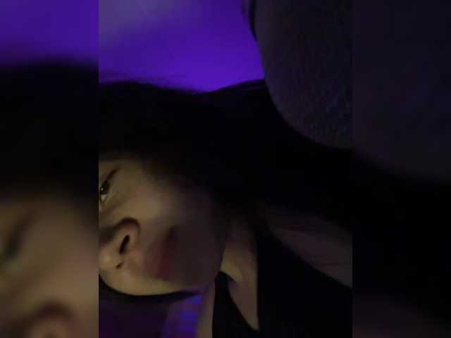 coralwells live webcam show