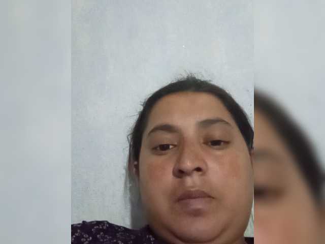Sawera1 live cam on BongaCams
