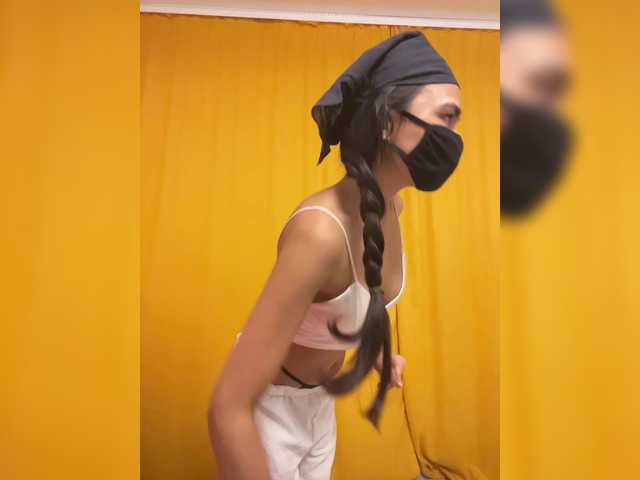 MissSweetie live cam