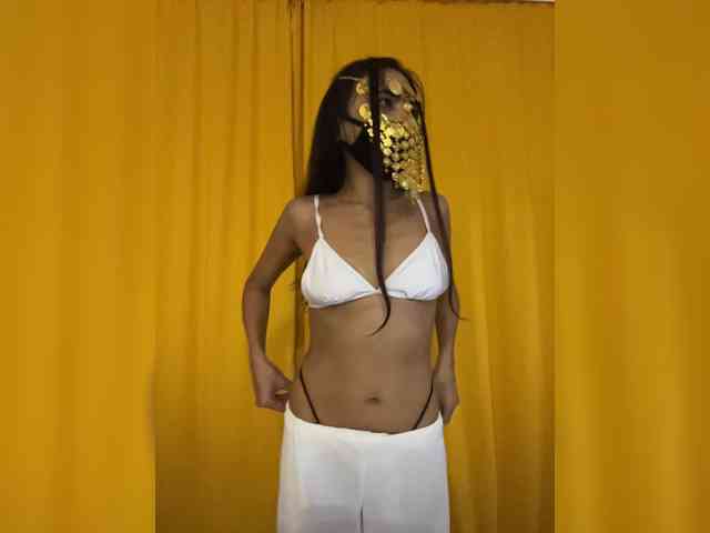 Model: MissSweetie