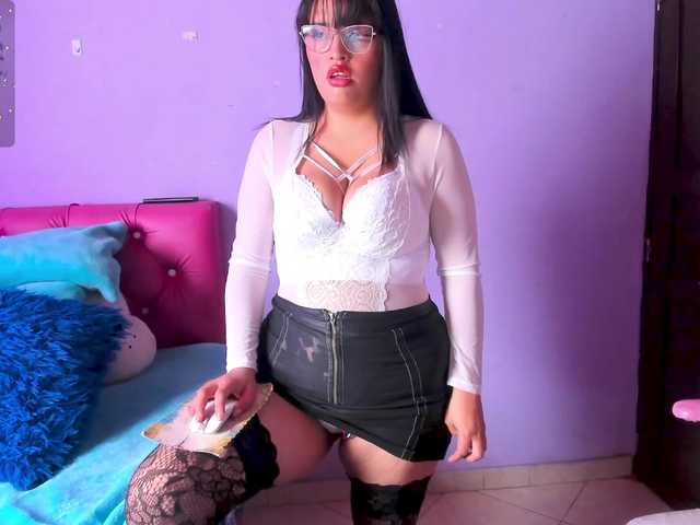 Cristaln07 live webcam show