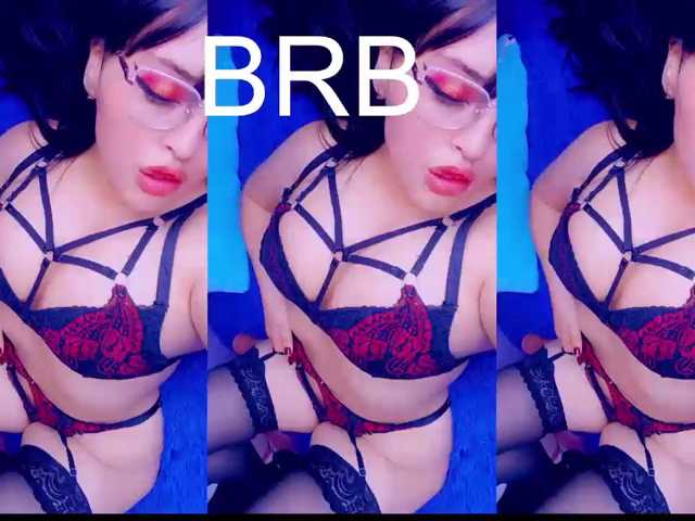 le modèle cristaln07 est en webcam porno dans un show sur le site bongacams, il possède les tags suivants: Latino/Hispanic,Brunette,Shaved
