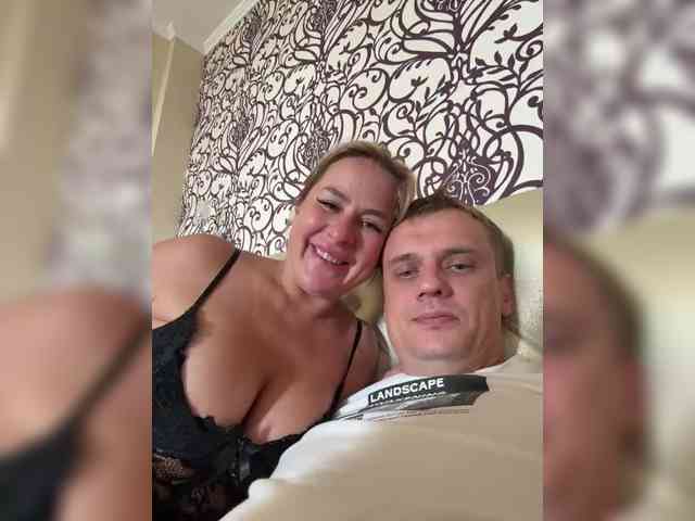 ParaLoveLove Sex Cam Show