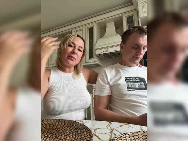 ParaLoveLove Sex Cam Show