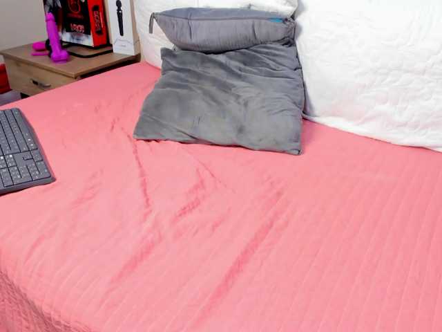 Nicole-Angels live cam on BongaCams