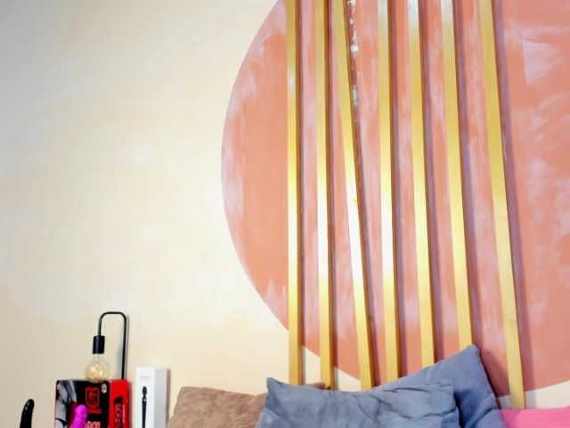 Nicole-Angels live cam on BongaCams