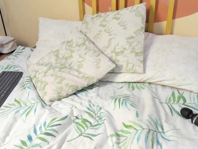 Nicole-Angels's BongaCams show and profile