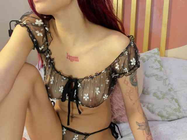 Nicole-Angels webcam