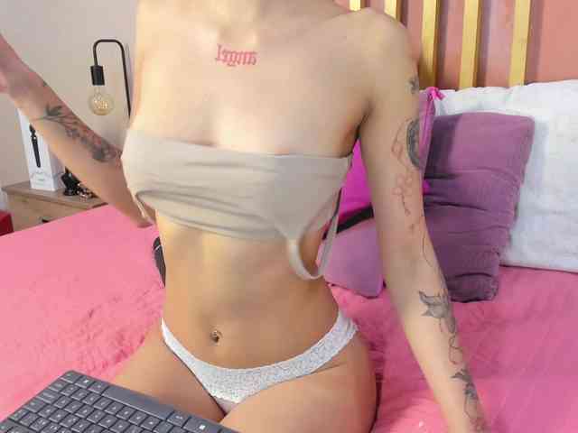 Nicole-Angels webcam