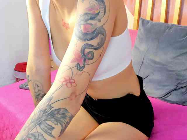Nicole-Angels webcam
