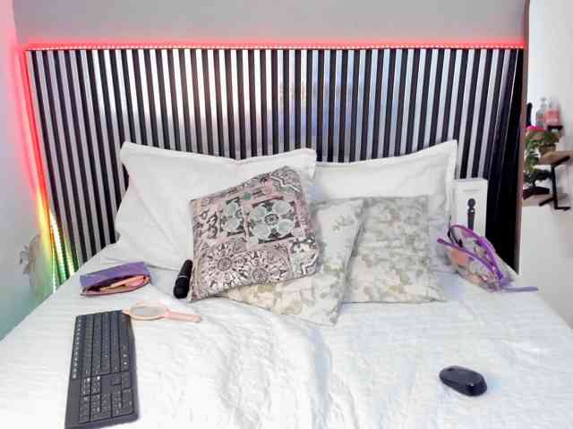 Nicole-Angels webcam