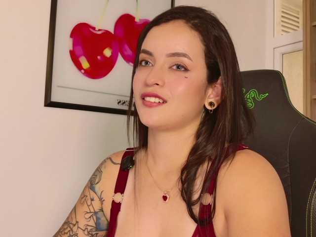 Gabymanson live cam on BongaCams