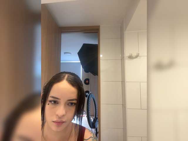 Gabymanson live cam on BongaCams