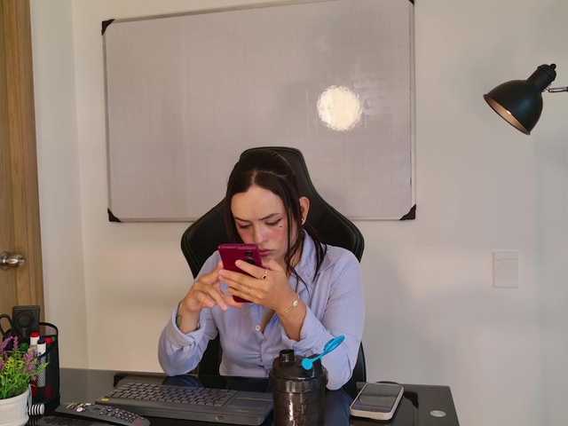 Gabymanson live cam on BongaCams