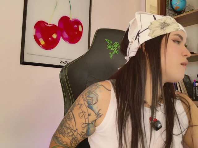 Gabymanson live webcam show