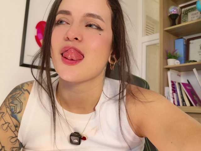 Gabymanson live cam on BongaCams