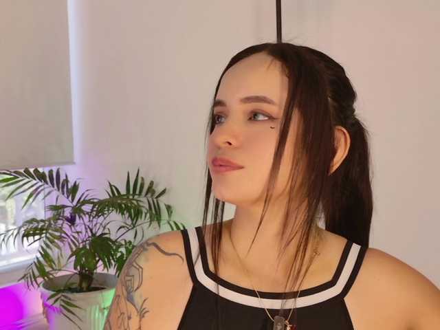 Gabymanson live cam on BongaCams