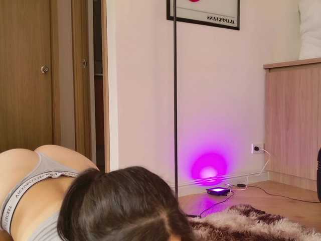 Gabymanson live webcam show