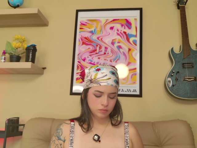 Gabymanson live cam preview