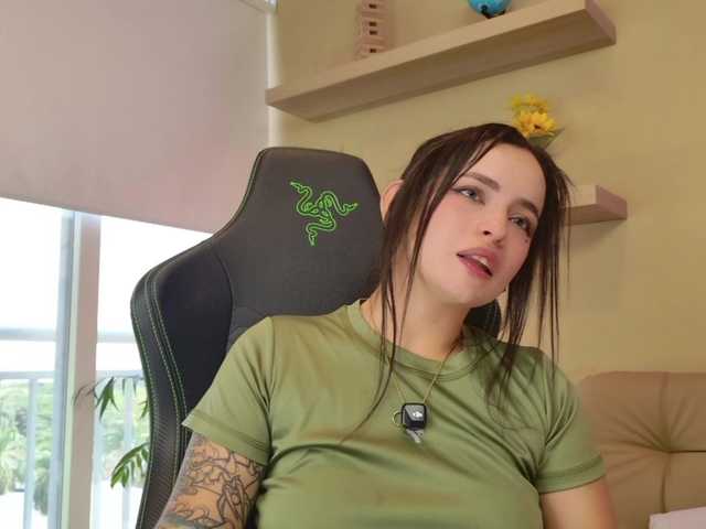 Gabymanson live cam on BongaCams