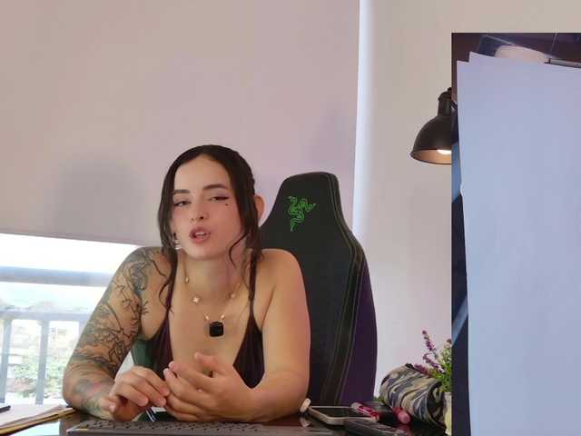 Gabymanson live cam on BongaCams