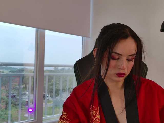 Gabymanson live cam on BongaCams