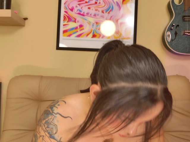 Gabymanson live cam preview