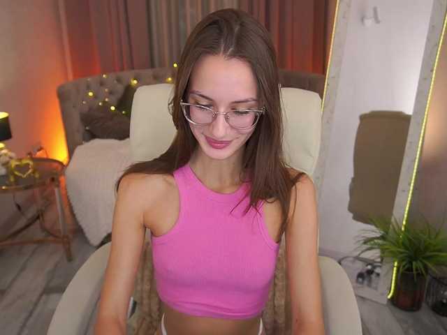 CozyCute live cam on BongaCams