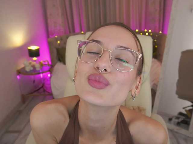 CozyCute live cam on BongaCams