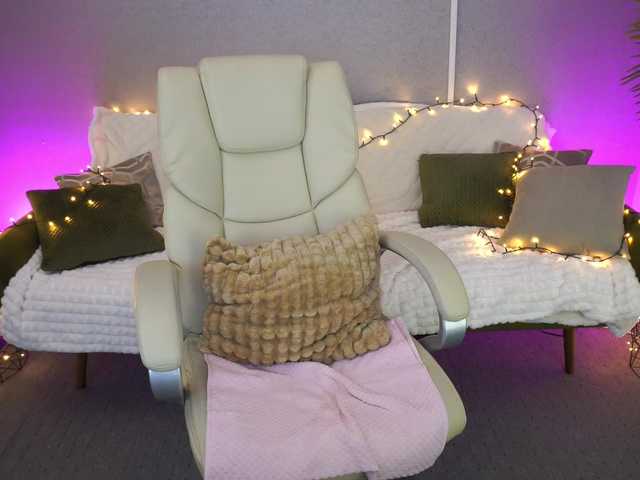  CozyCute chat room