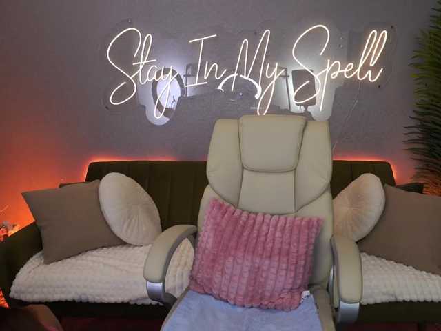 CozyCute live cam on BongaCams