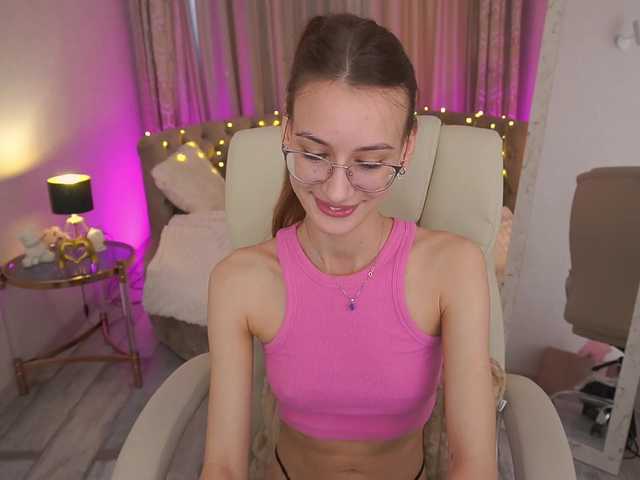 CozyCute live cam on BongaCams
