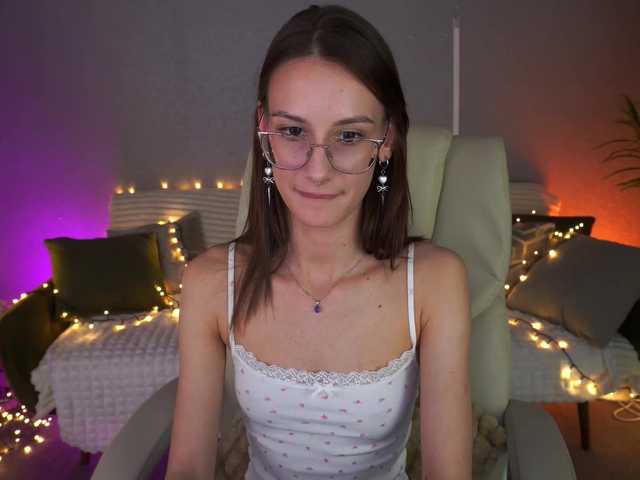 Sex chat gratuit in direct cu CozyCute pe BongaCams