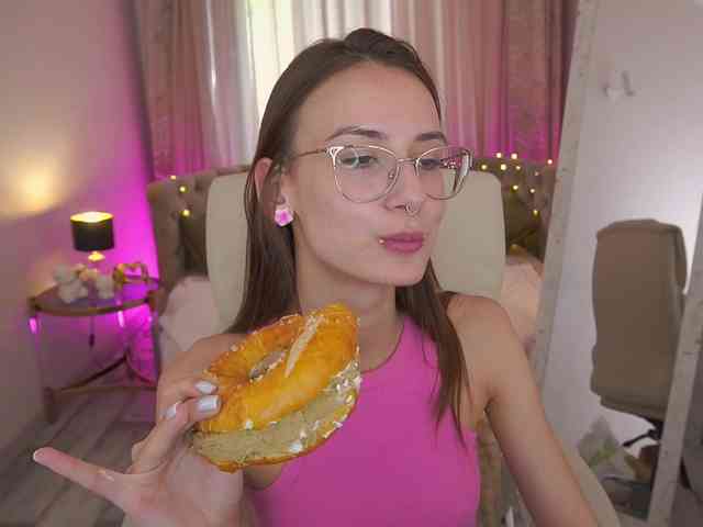 CozyMell webcam