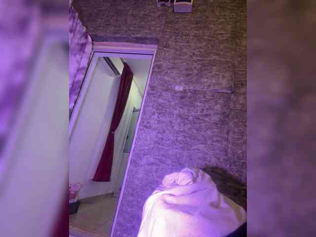 DiamondXx webcam