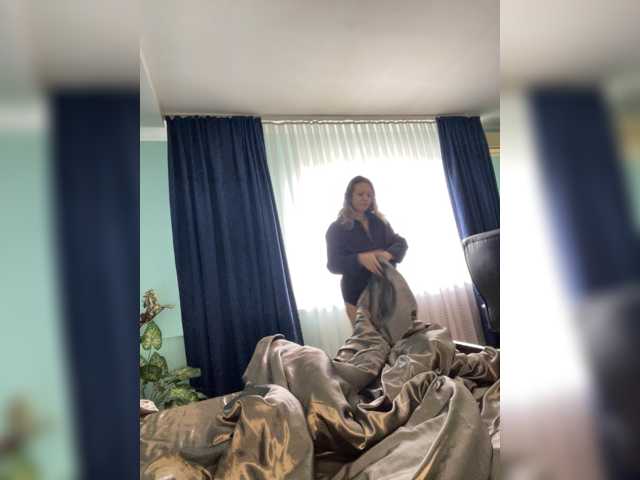 Anna_Kendrick live cam preview