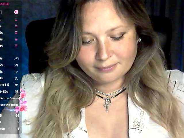 NERVOMOTINA's BongaCams show and profile