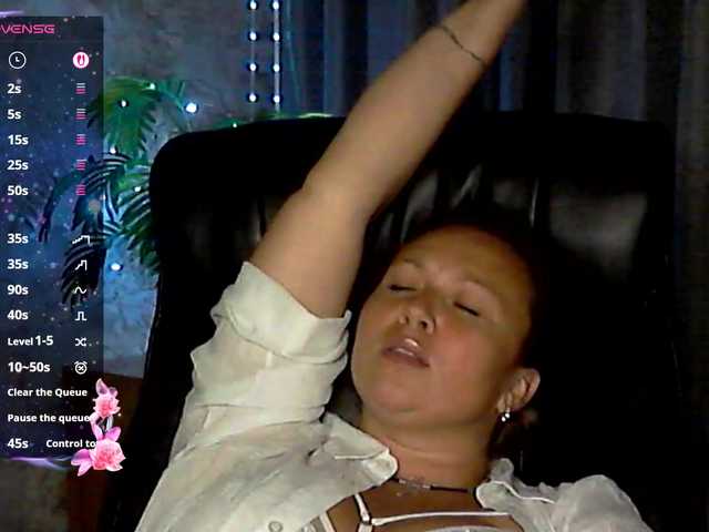 NERVOMOTINA live webcam show