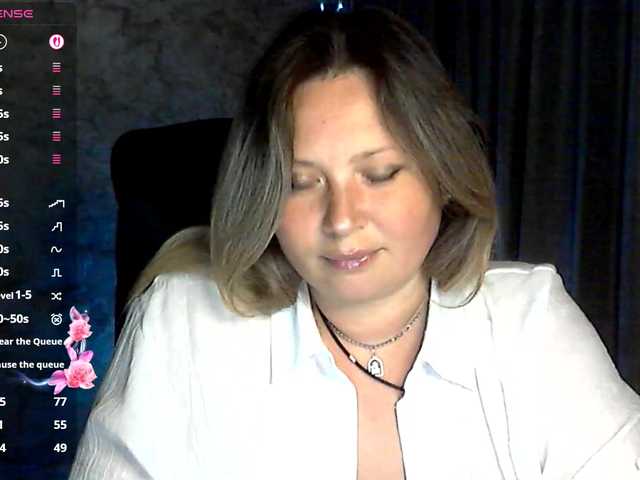 NERVOMOTINA's BongaCams show and profile