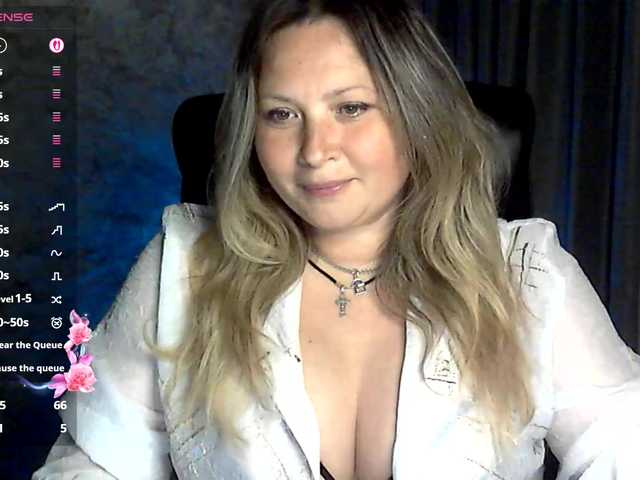 NERVOMOTINA's BongaCams show and profile