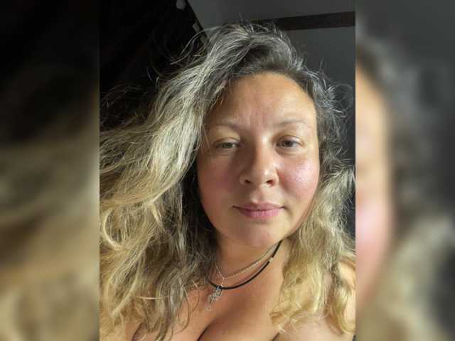 NERVOMOTINA live cam on BongaCams