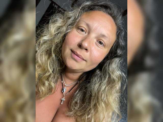NERVOMOTINA live cam on BongaCams