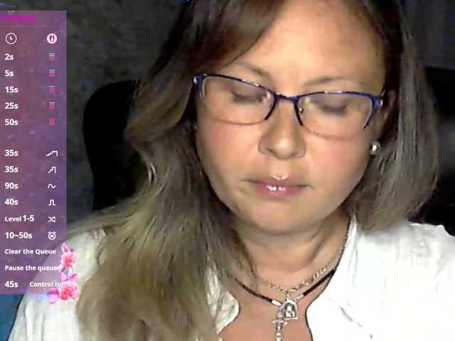 NERVOMOTINA live webcam show