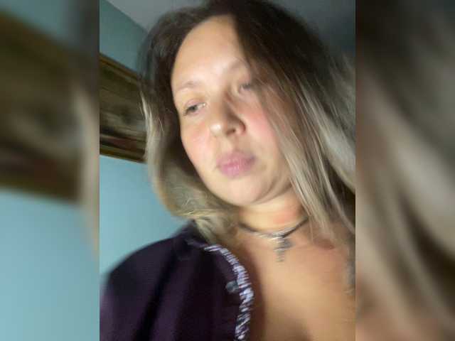 Anna_Kendrick live cam preview