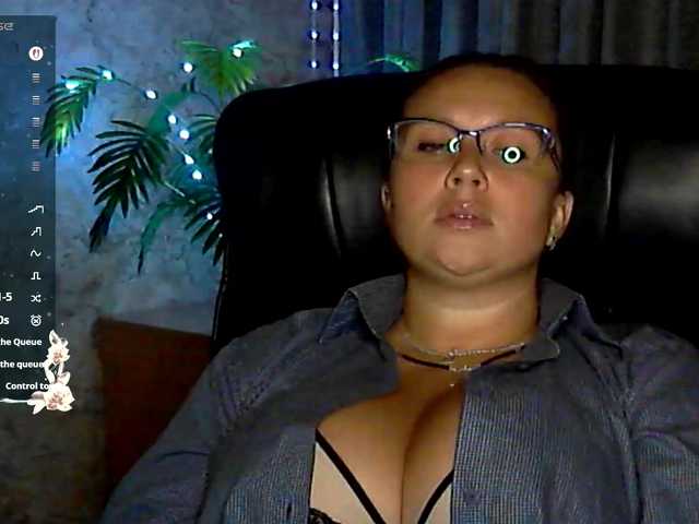NERVOMOTINA live cam on BongaCams