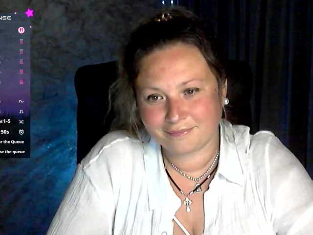 NERVOMOTINA's BongaCams show and profile