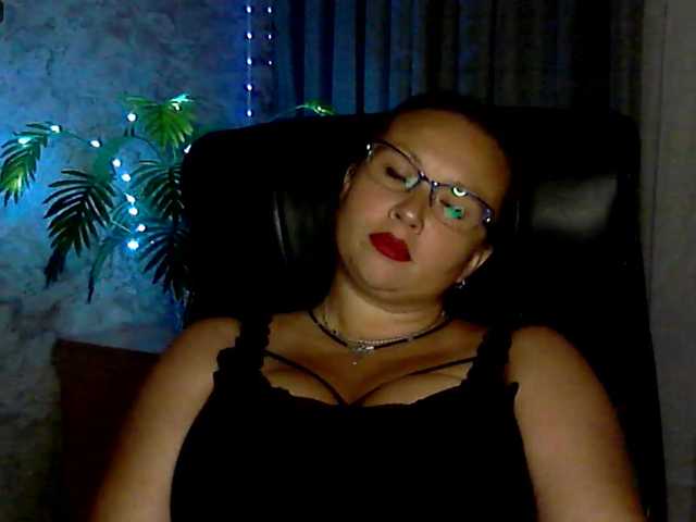 NERVOMOTINA live cam on BongaCams