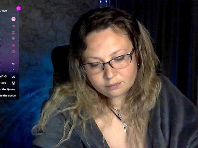 NERVOMOTINA's BongaCams show and profile